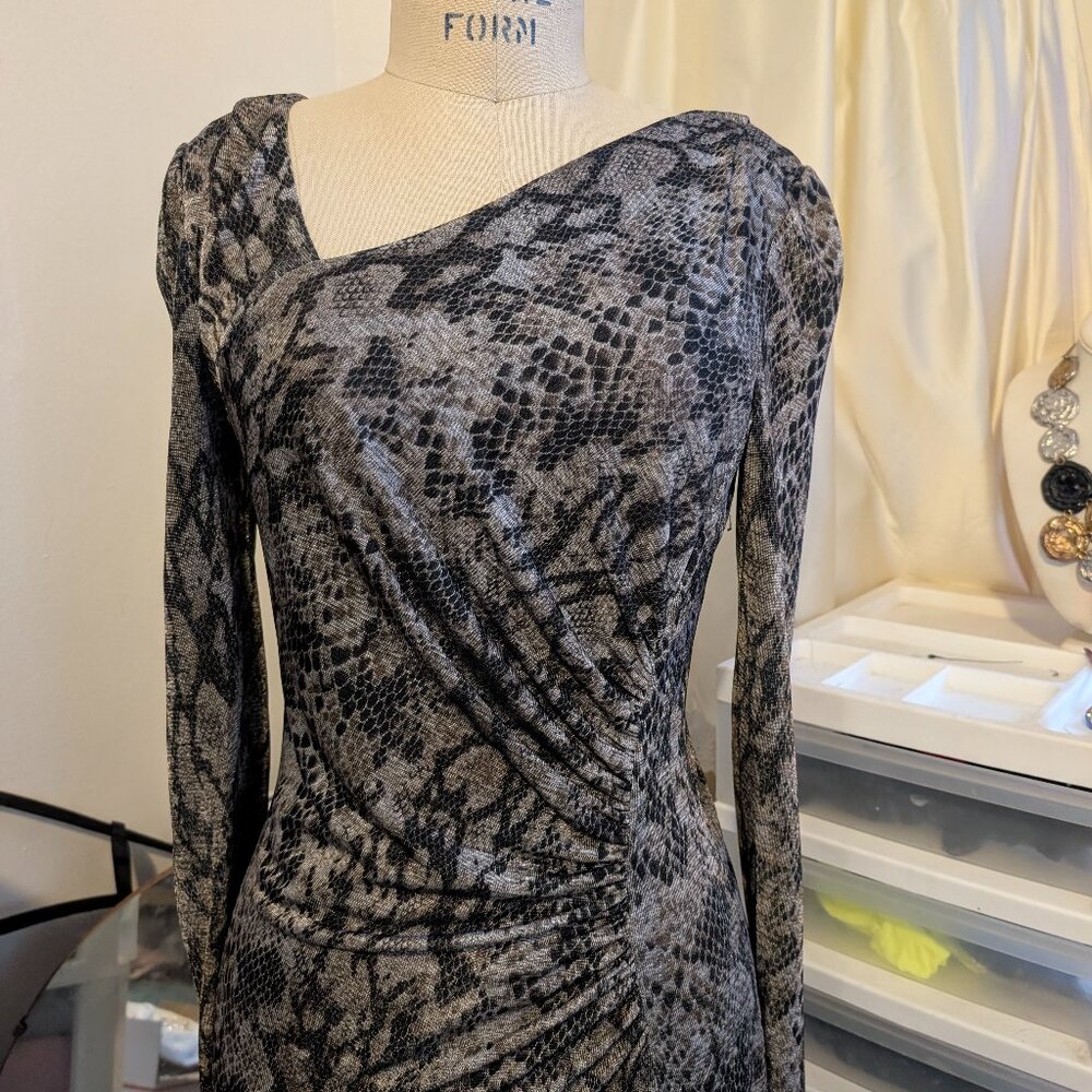 vince camuto snake print cocktail dress size 6